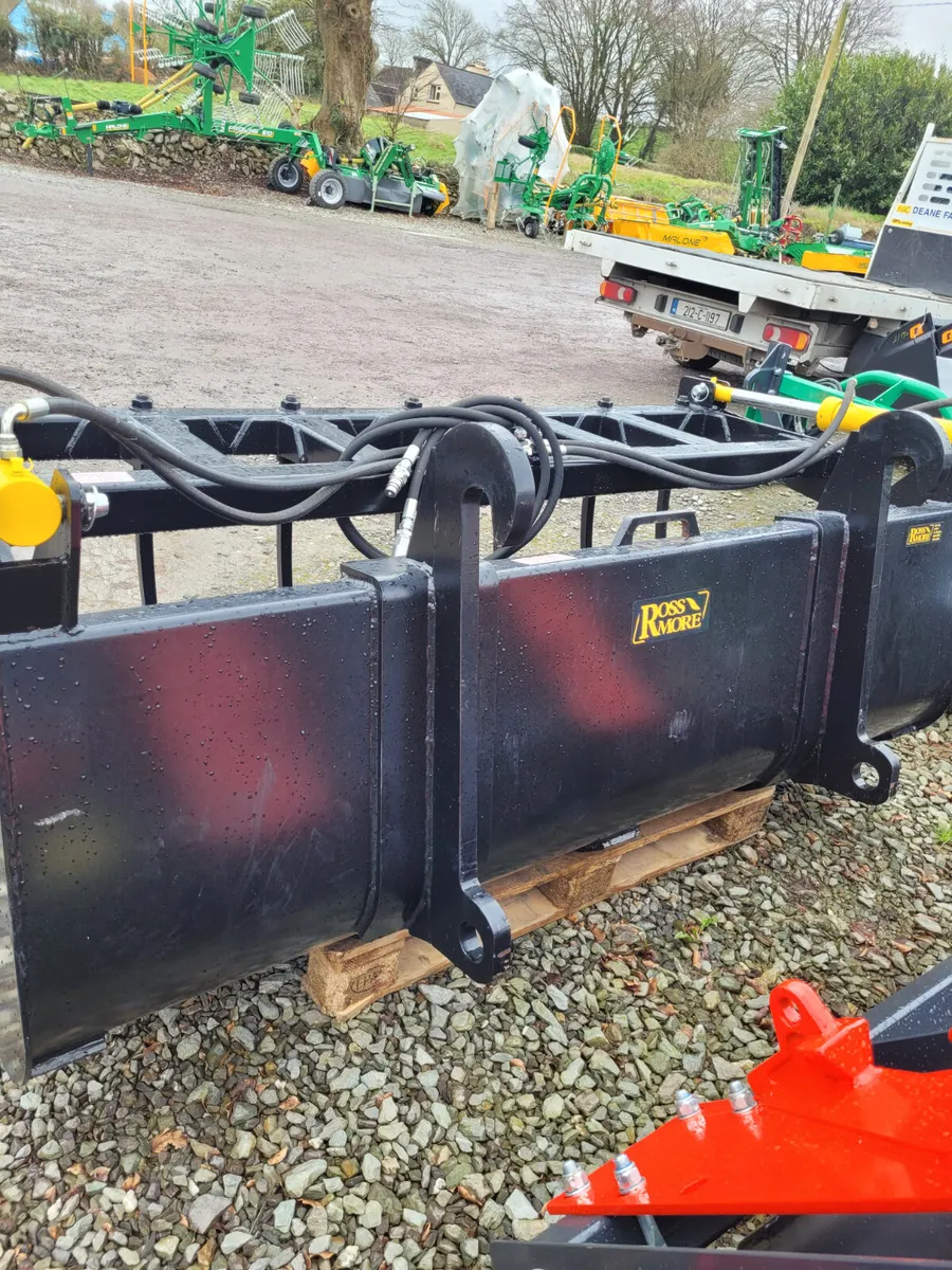 Rossmore 7ft Bucket Grab - Image 2