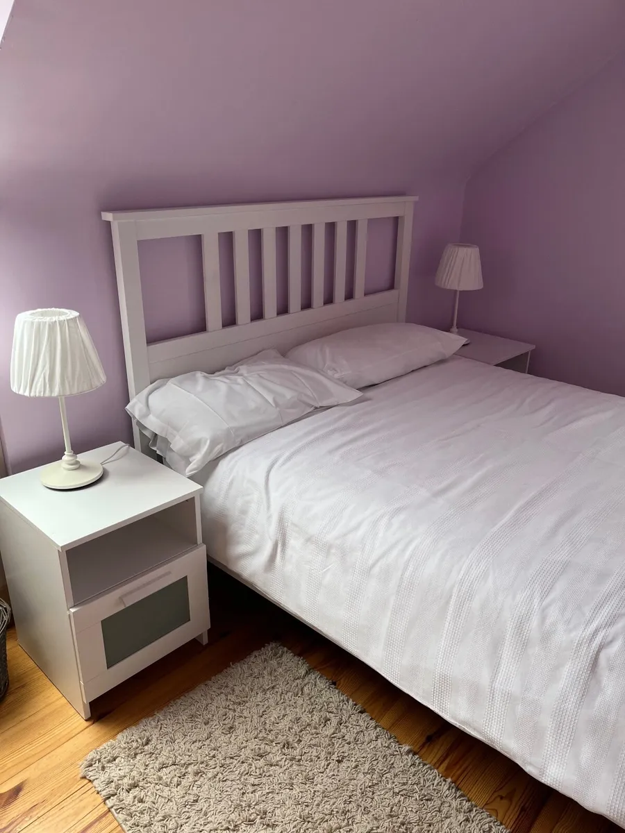 Bedroom set - Image 1