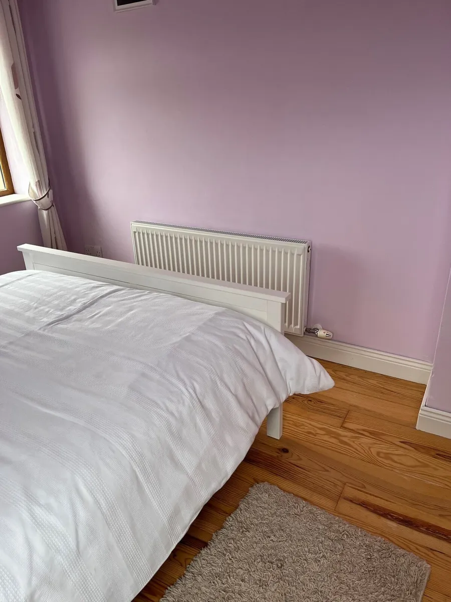 Bedroom set - Image 2