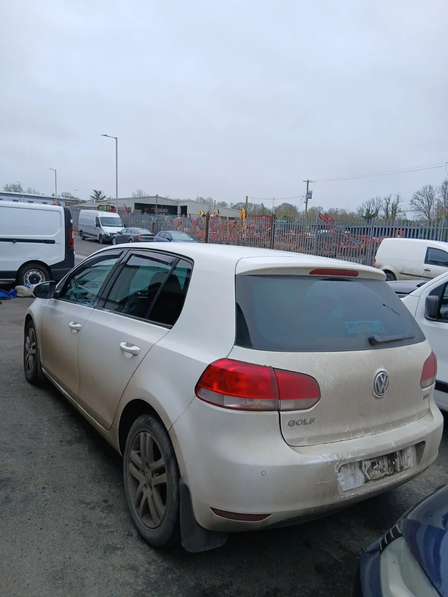 2011 Volkswagen Golf 1.6TDI BREAKING / PARTS - Image 2