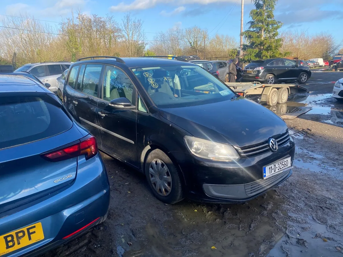 VW touran 2011 1.6 diesel - Image 1