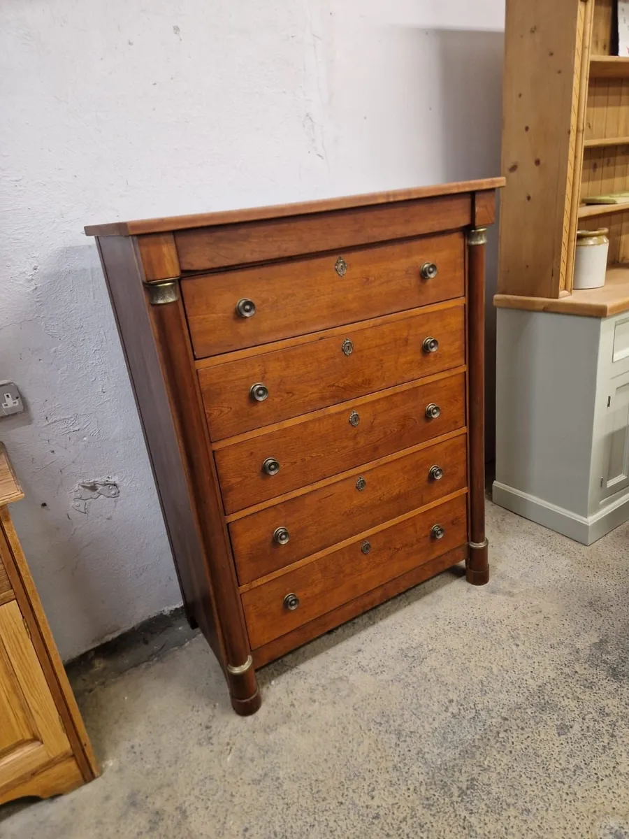 Large vintage lexington chest of drawers - Image 2