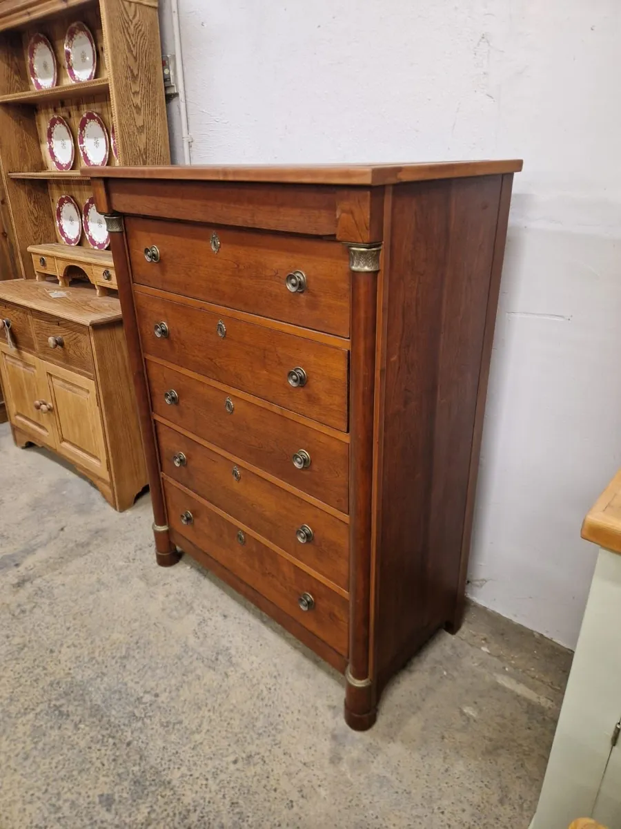 Large vintage lexington chest of drawers - Image 1