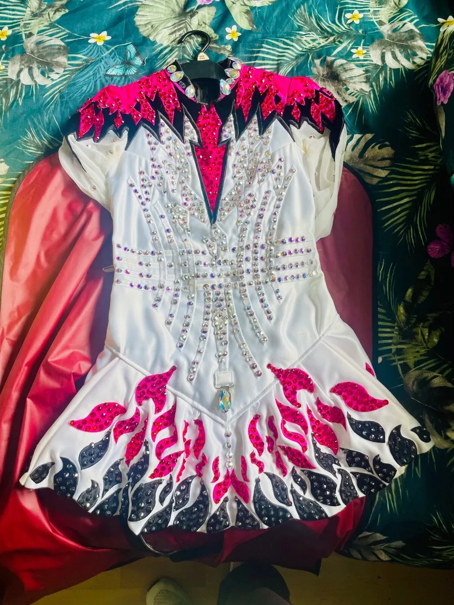 Irish dancing dress - Image 1