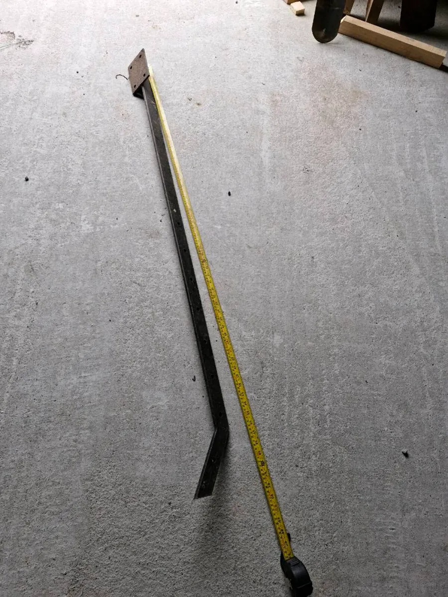 Steel Railings 22m - Image 4