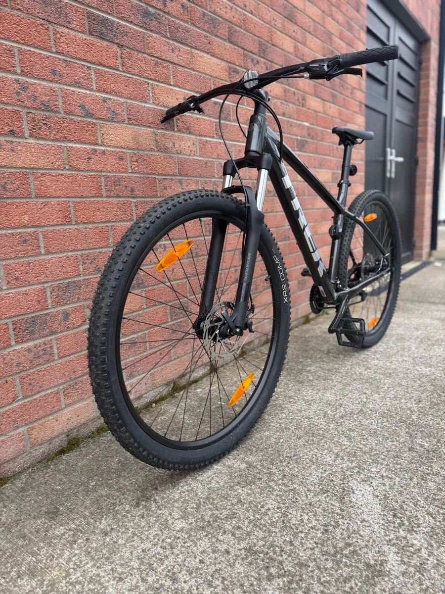 Trek Marlin 4 29” MTB - Image 3