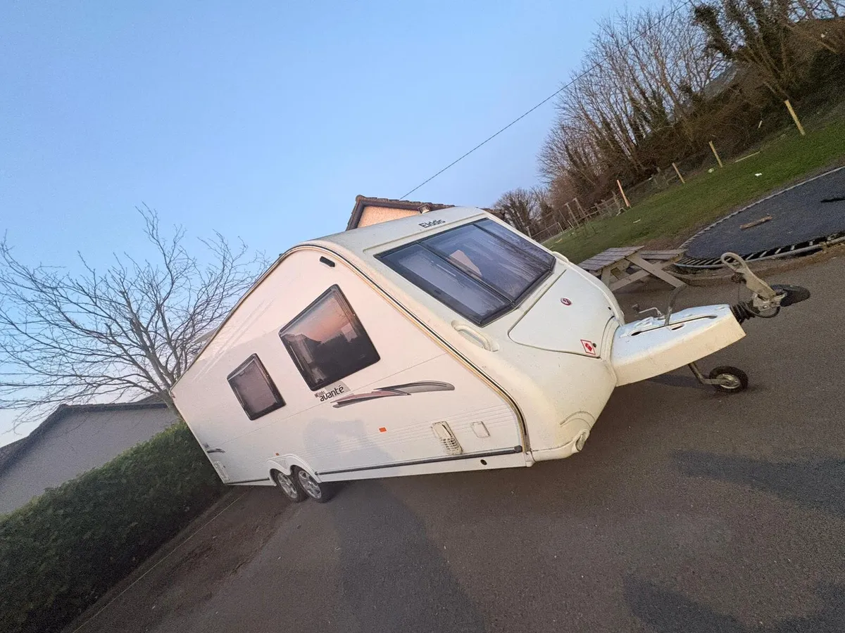 Eldis Avante 626 6 berth - Image 4