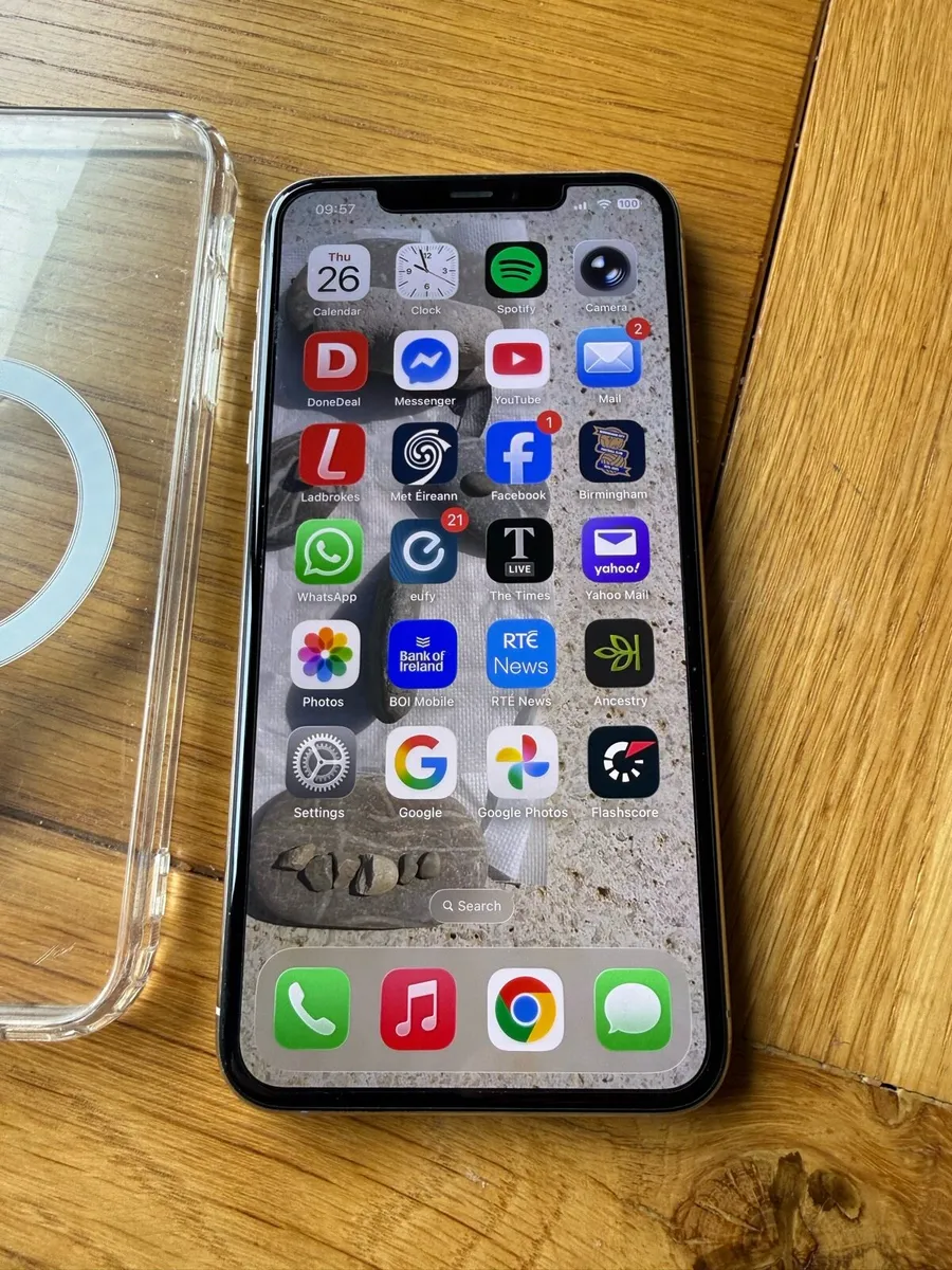 iPhone 11 Pro Max - Image 3