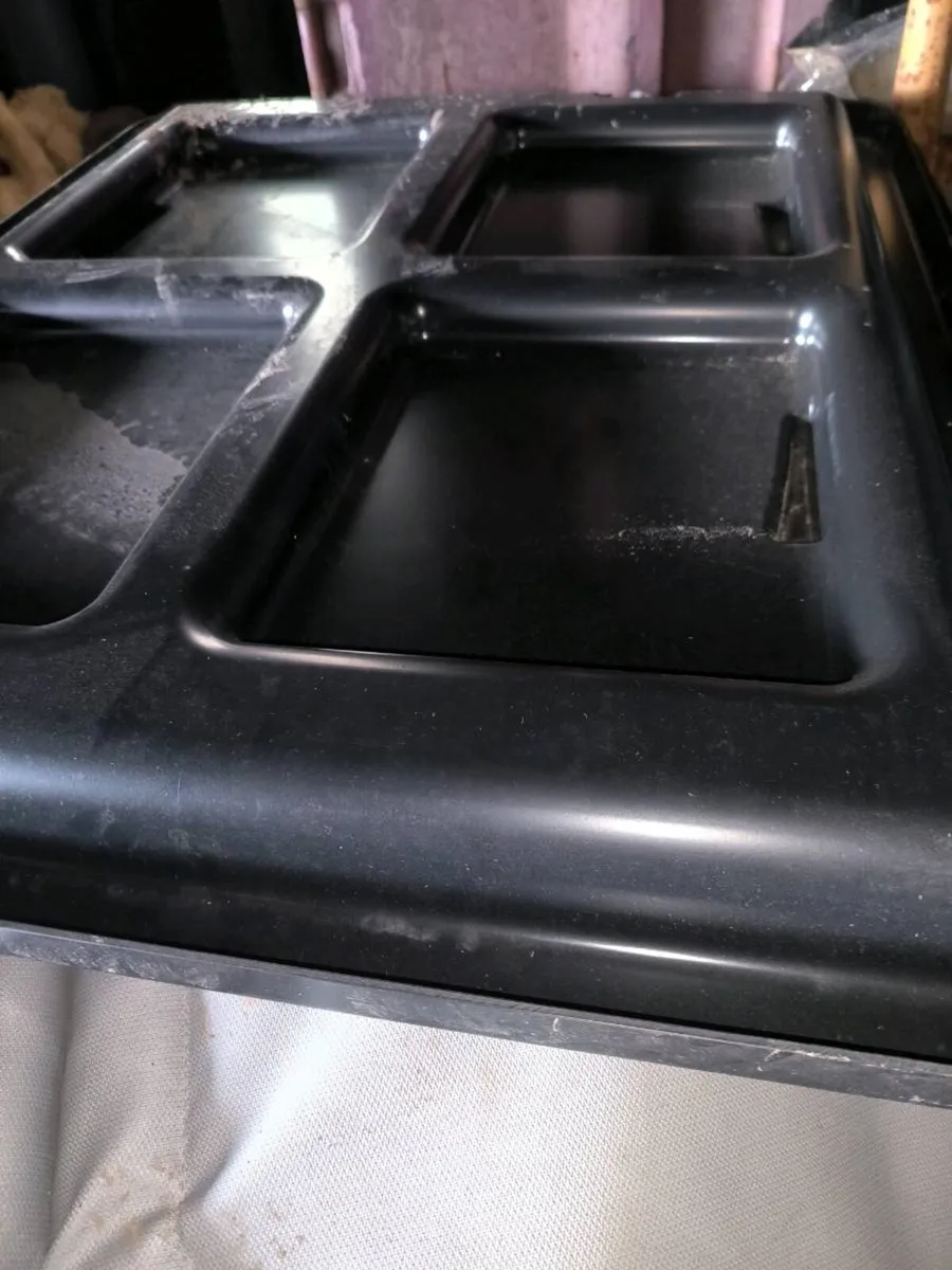 Water tanks and pumps - Image 2