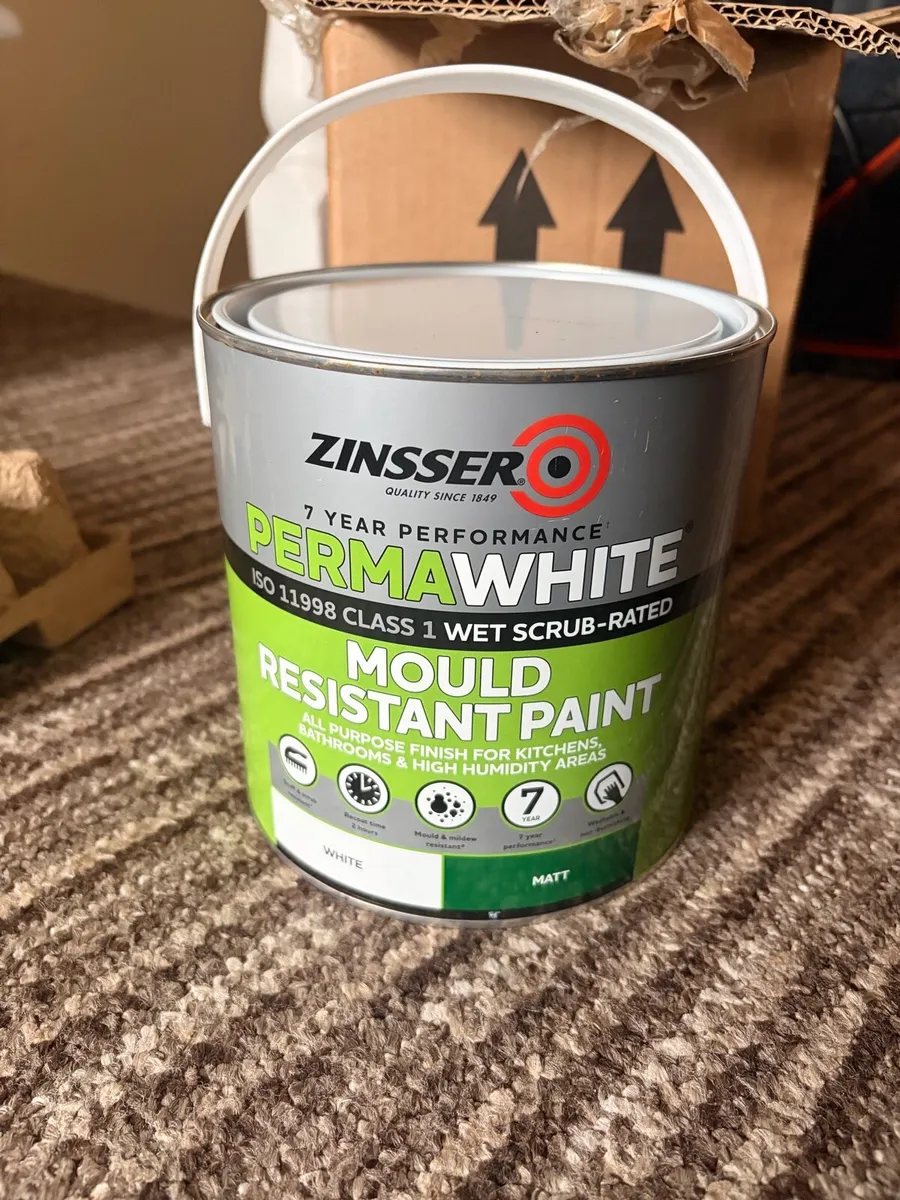 Zinsser Mould Resistant Paint 2.5L - Image 2