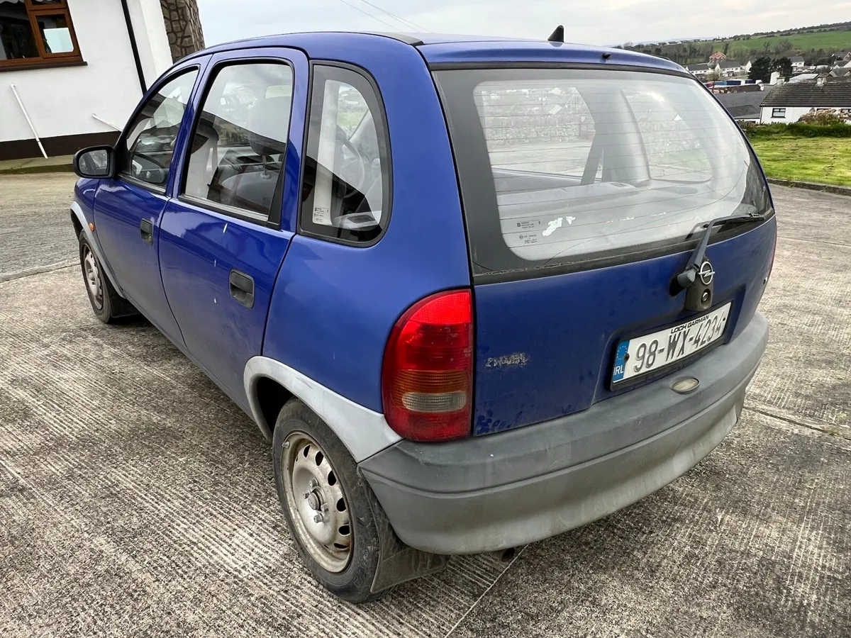 1998 Opel Corsa 1 Litre Petrol TAXED - Image 1