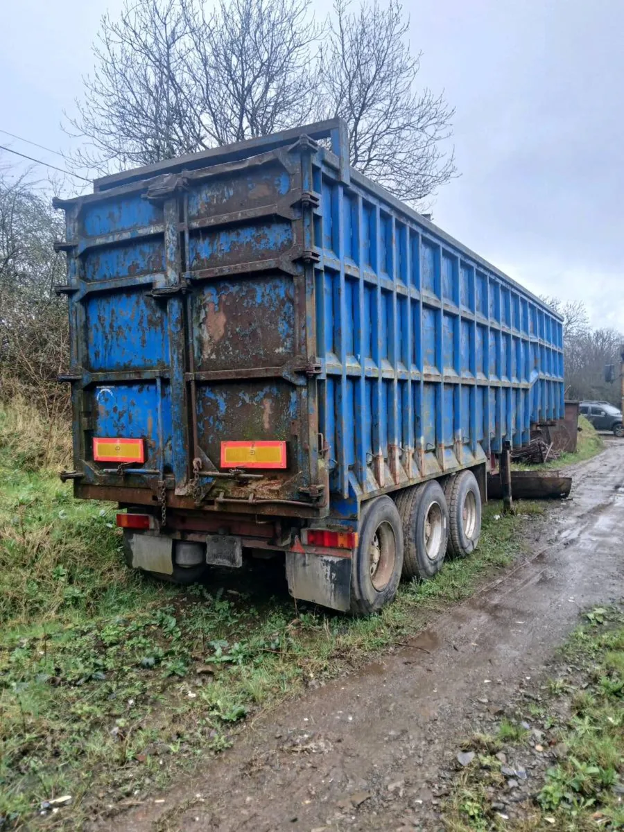 Steel bulk tipper - Image 1