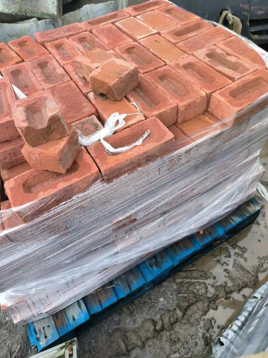 Clay bricks - Image 3