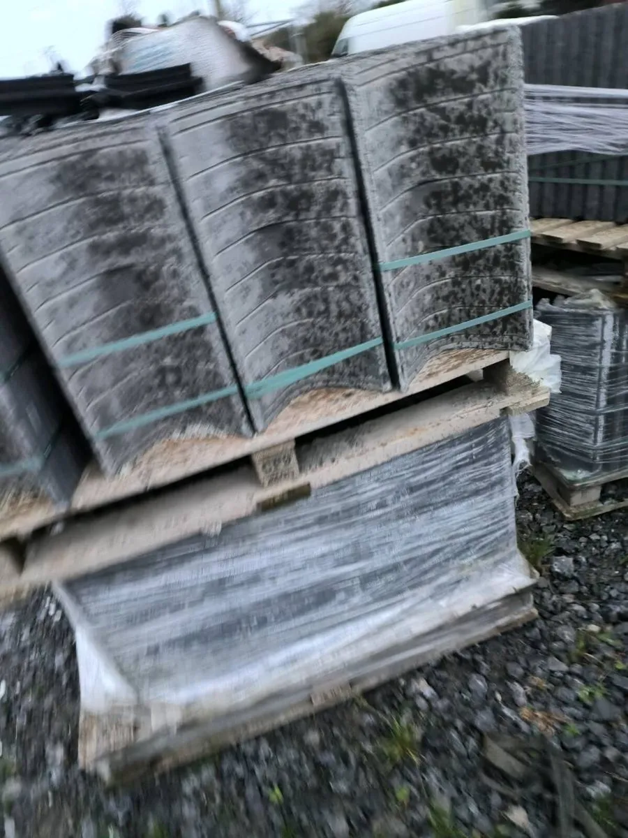 Concrete ridge tiles - Image 3