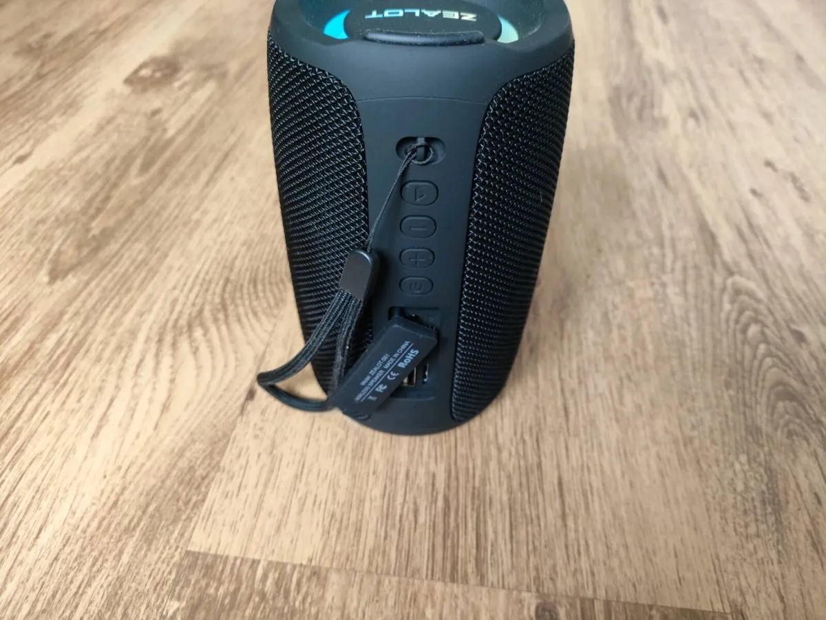 Wireless Speaker - Image 3