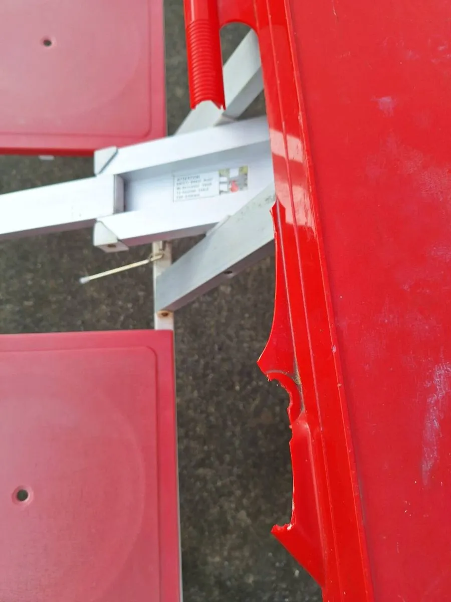 Portable outdoor aluminium picnic table - Image 4