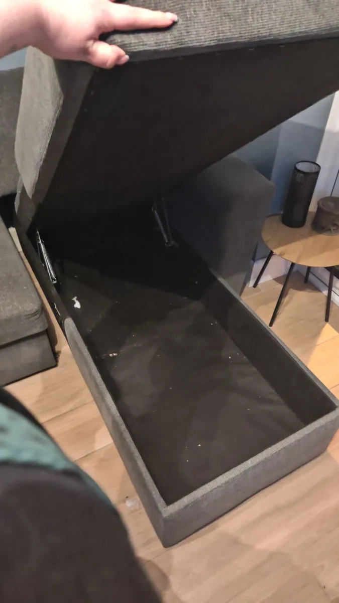 Velby 3 seater sofa bed - Image 4