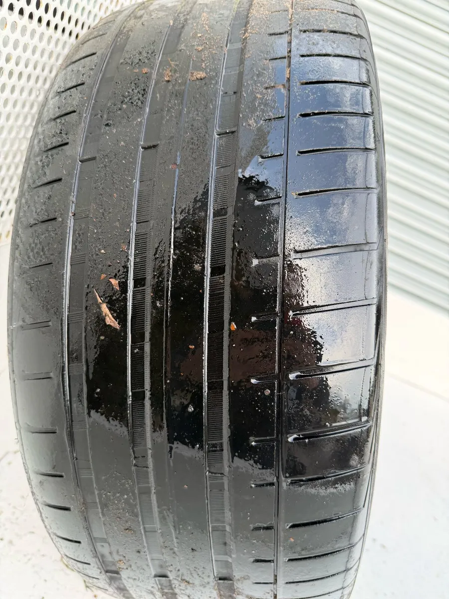 Genuine Audi 19Inch wheels and tyres - Image 2
