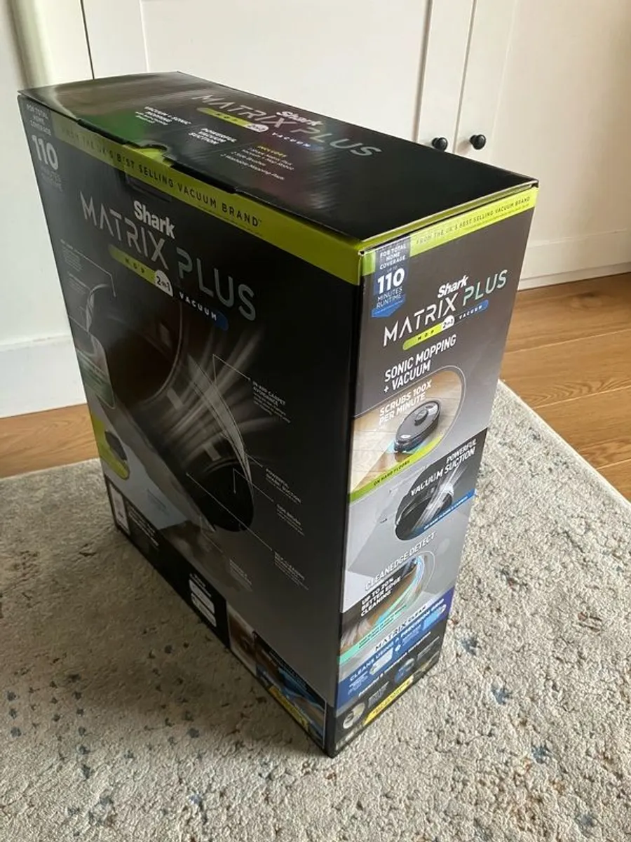 Robot Hoover (vacuum cleaner) and Mop - Shark Matrix Plus 2 in 1 - Image 2