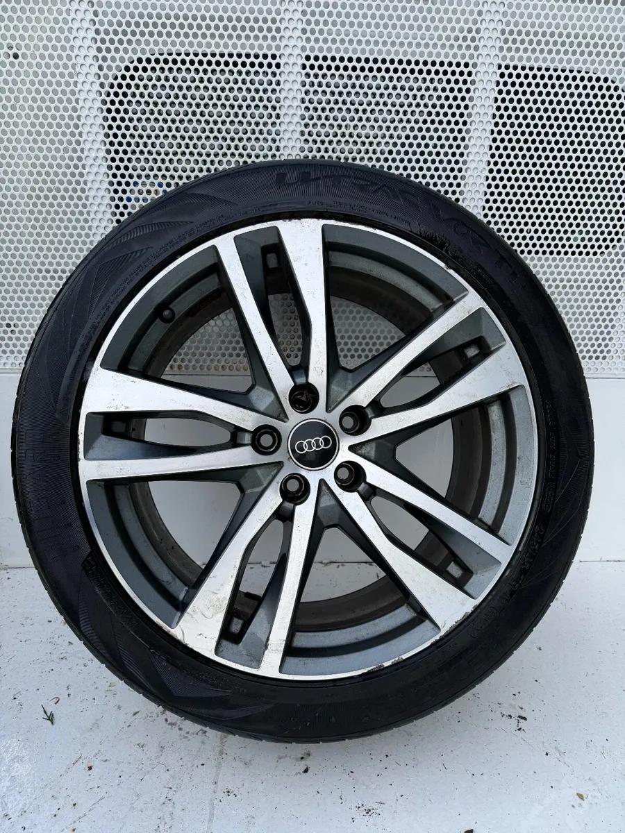 Genuine Audi 19Inch wheels and tyres - Image 3