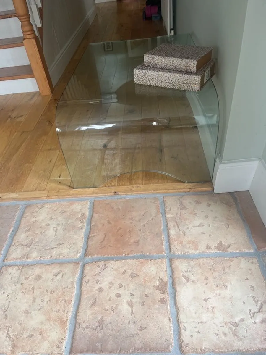 Large waterfall tempered glass coffee table - Image 3