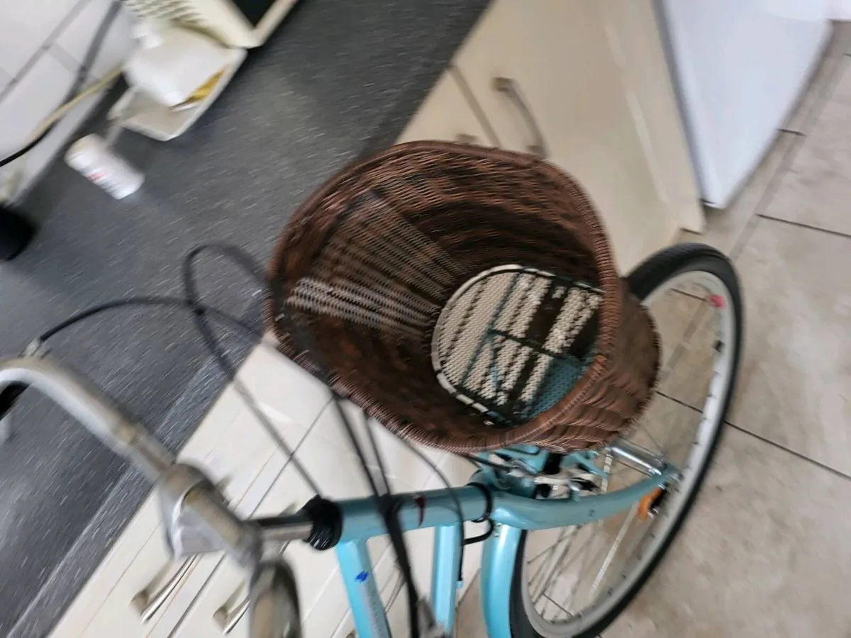 Ladies bike - Image 3