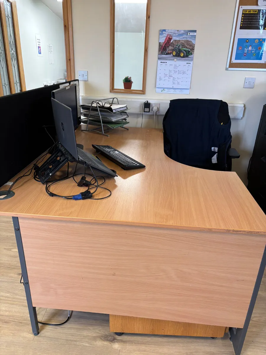 Office Desks (Sold individually or 4 together) - Image 3