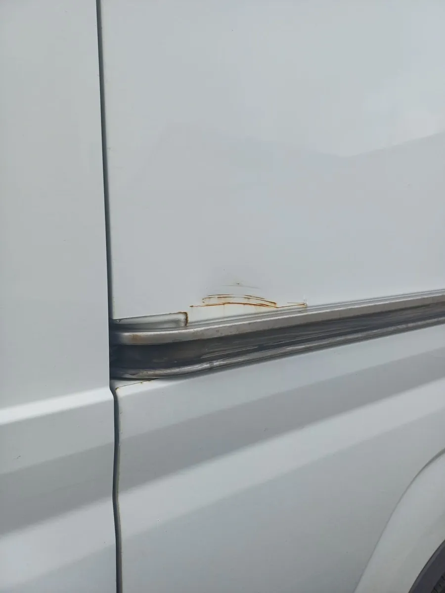 Maxus DELIVER 9 2021 - Image 2