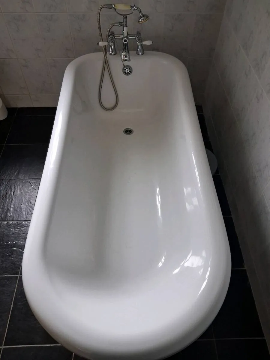 Free standing bath - Image 3