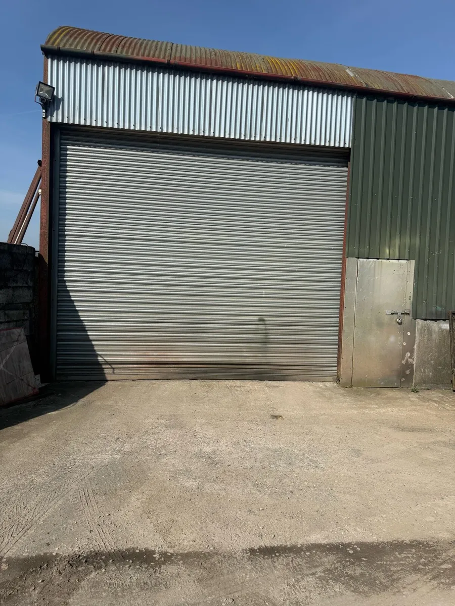 Indoor secure camper caravan storage - Image 1