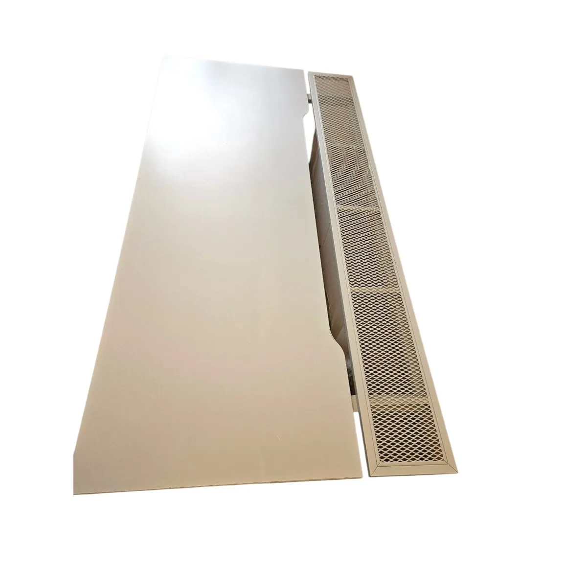 Gaming desk (Ikea) - Image 3