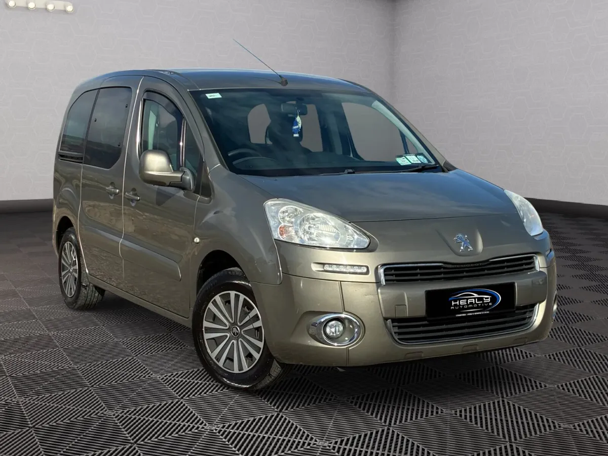 Peugeot Partner *wheelchair accessible* - Image 1