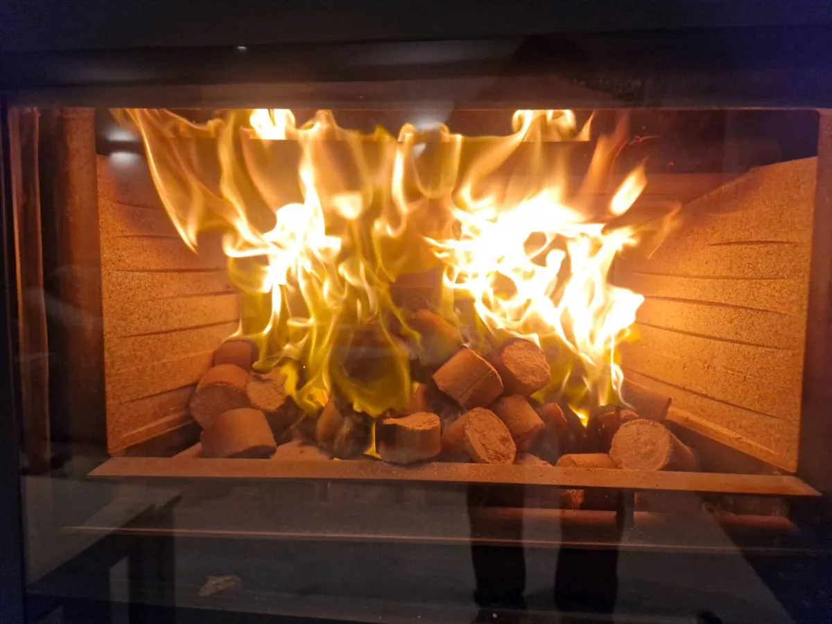 Sawdust Briquette Making Business!!€€€€€ - Image 1