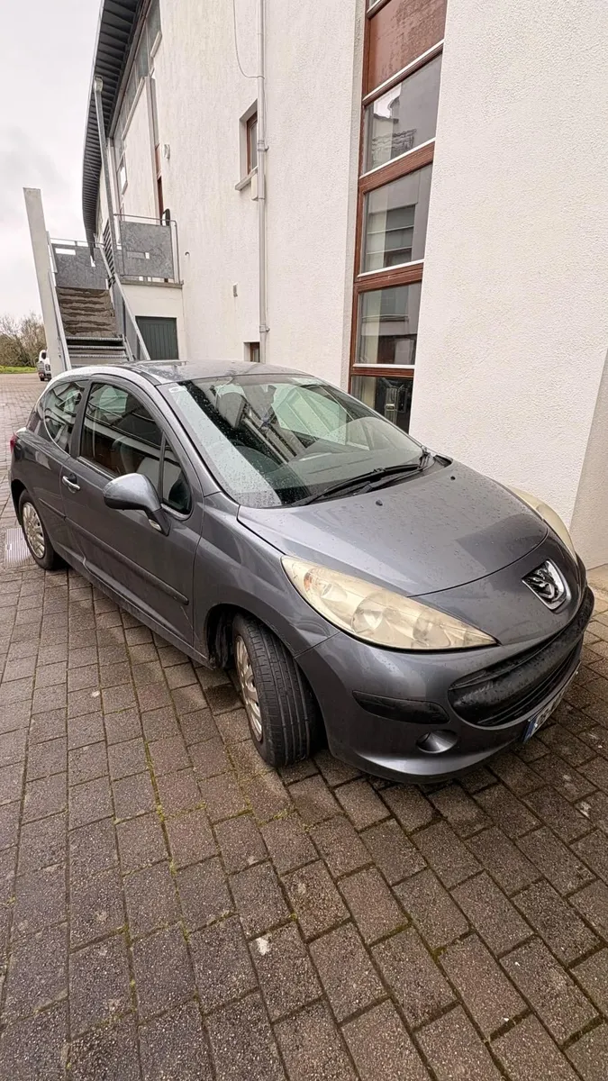 Peugeot 207 2008 for parts or repair - Image 1