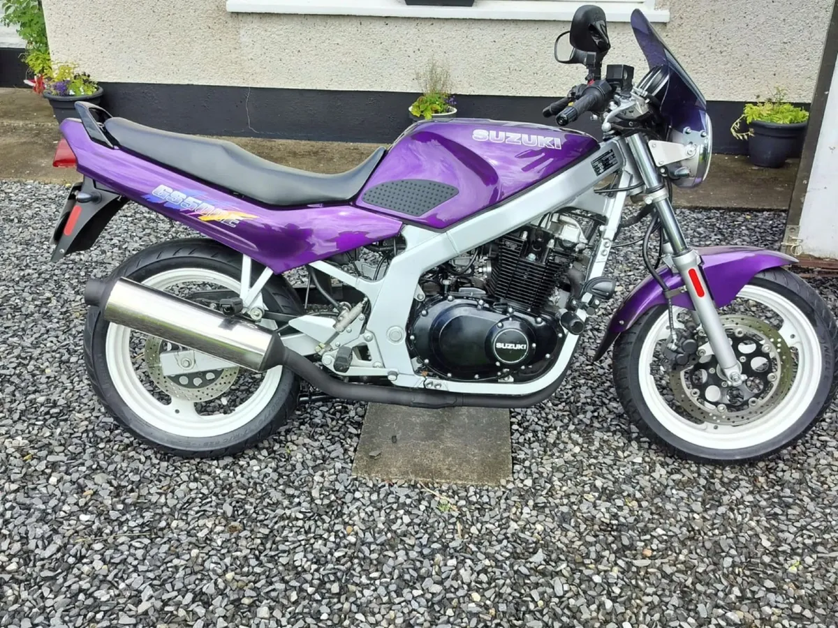 Suzuki GS 500 1994 - Image 1
