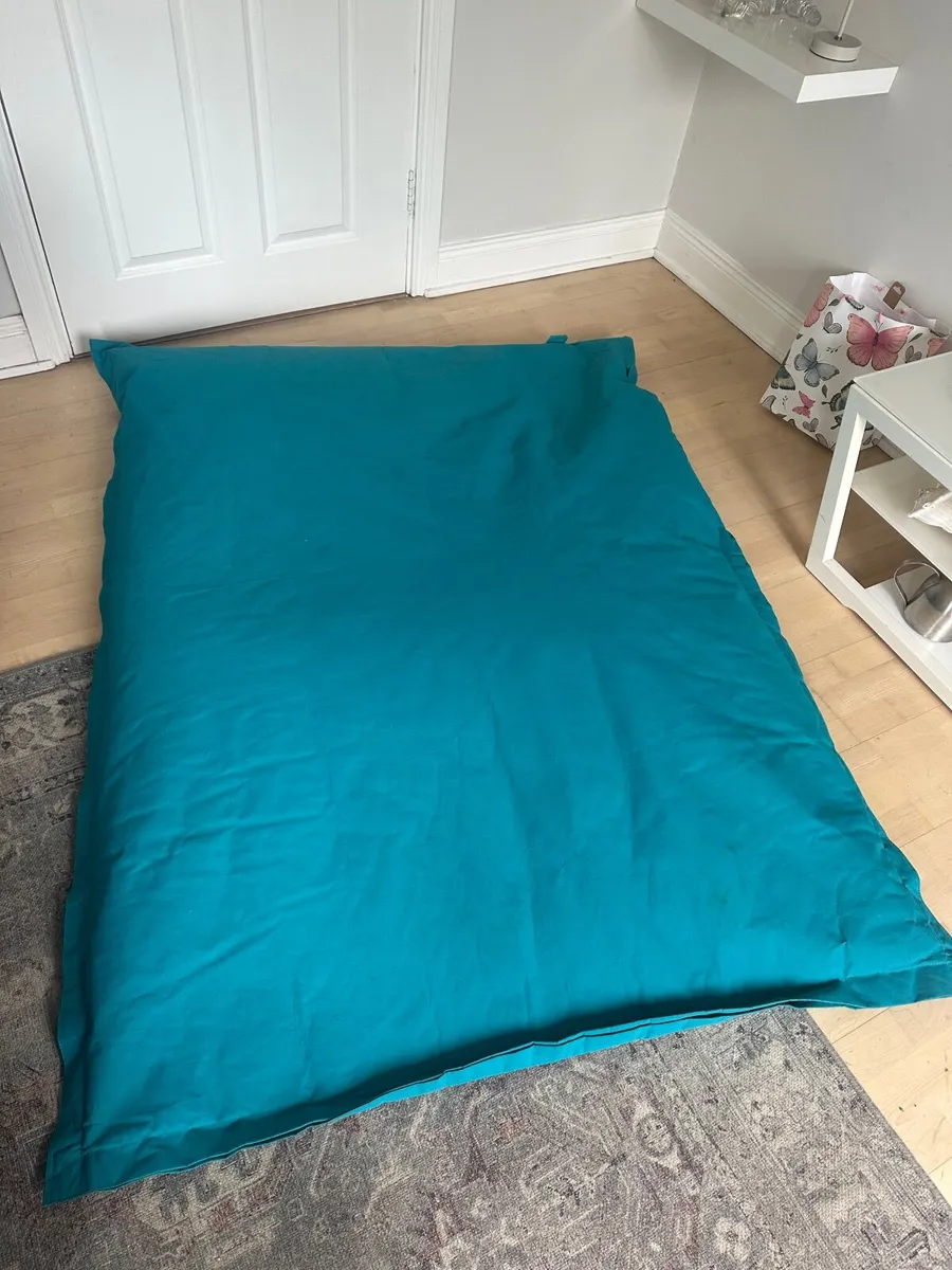 Bean Bag XL - Image 3