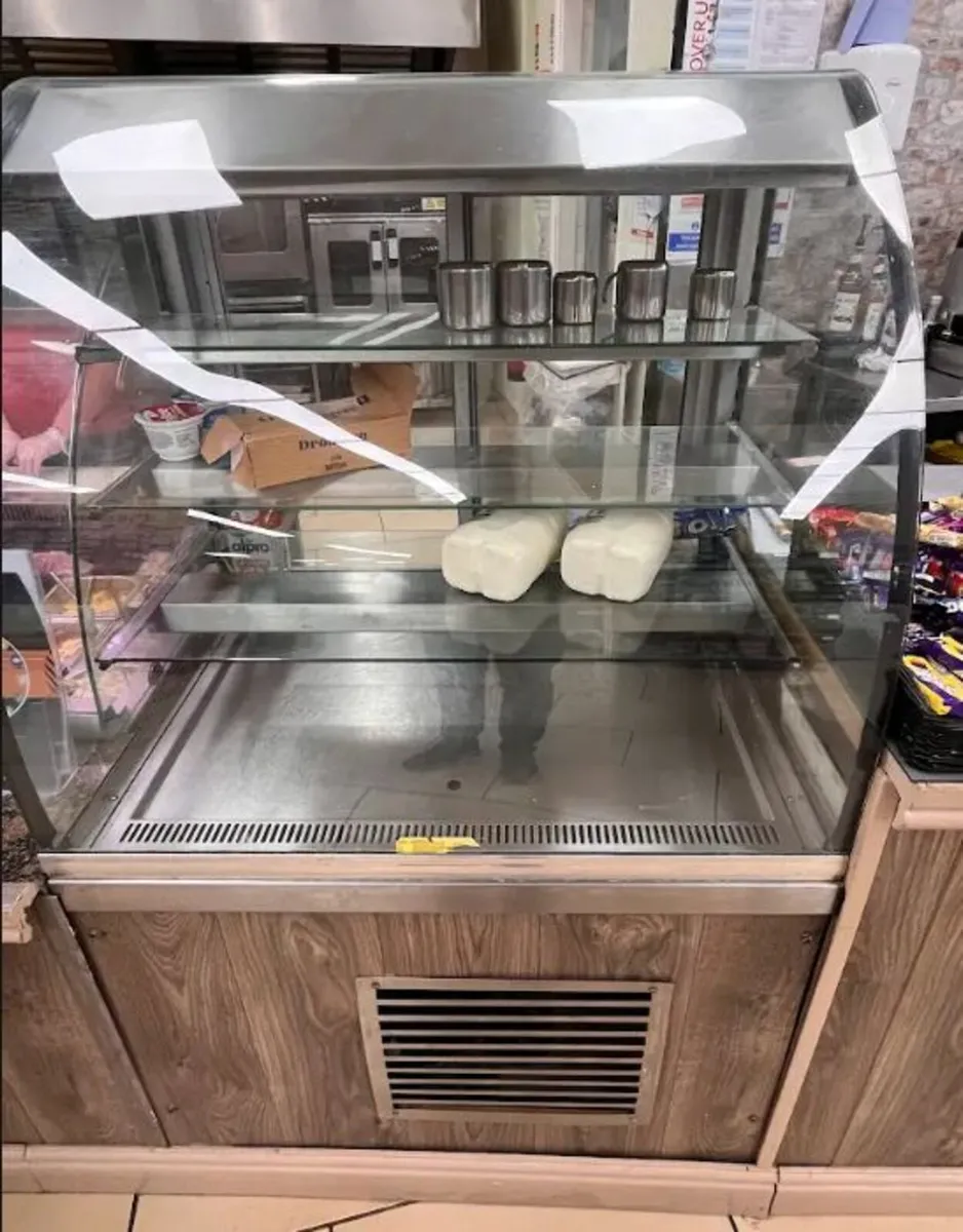 Display Dessert Fridge - Image 1