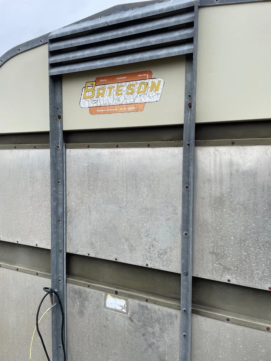 Cattle Trailer - Image 1