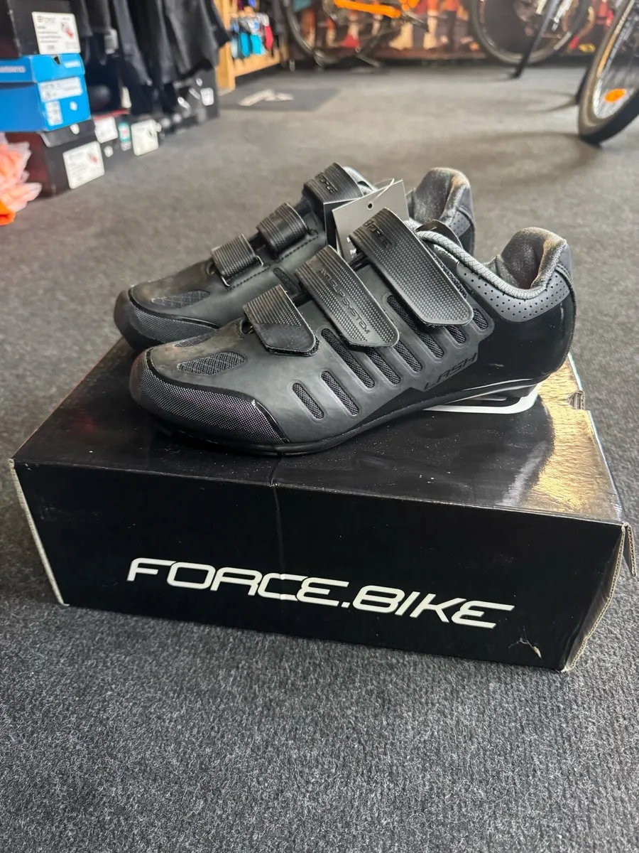 Free Delivery and Half Price Road Shoes