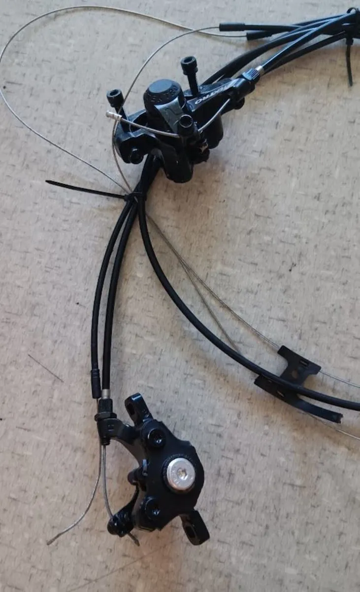 Bike disc breaks and gear levers (NEW) - Image 4