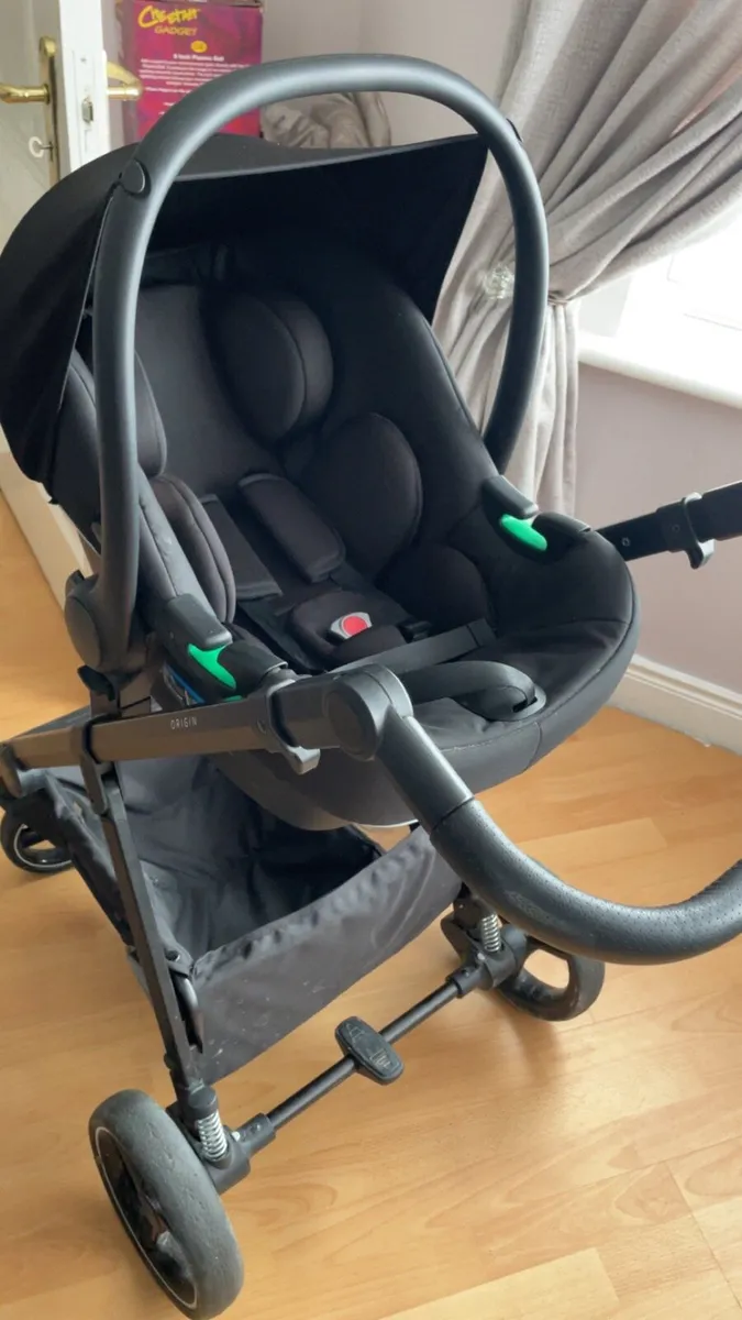 Travel system - Image 1
