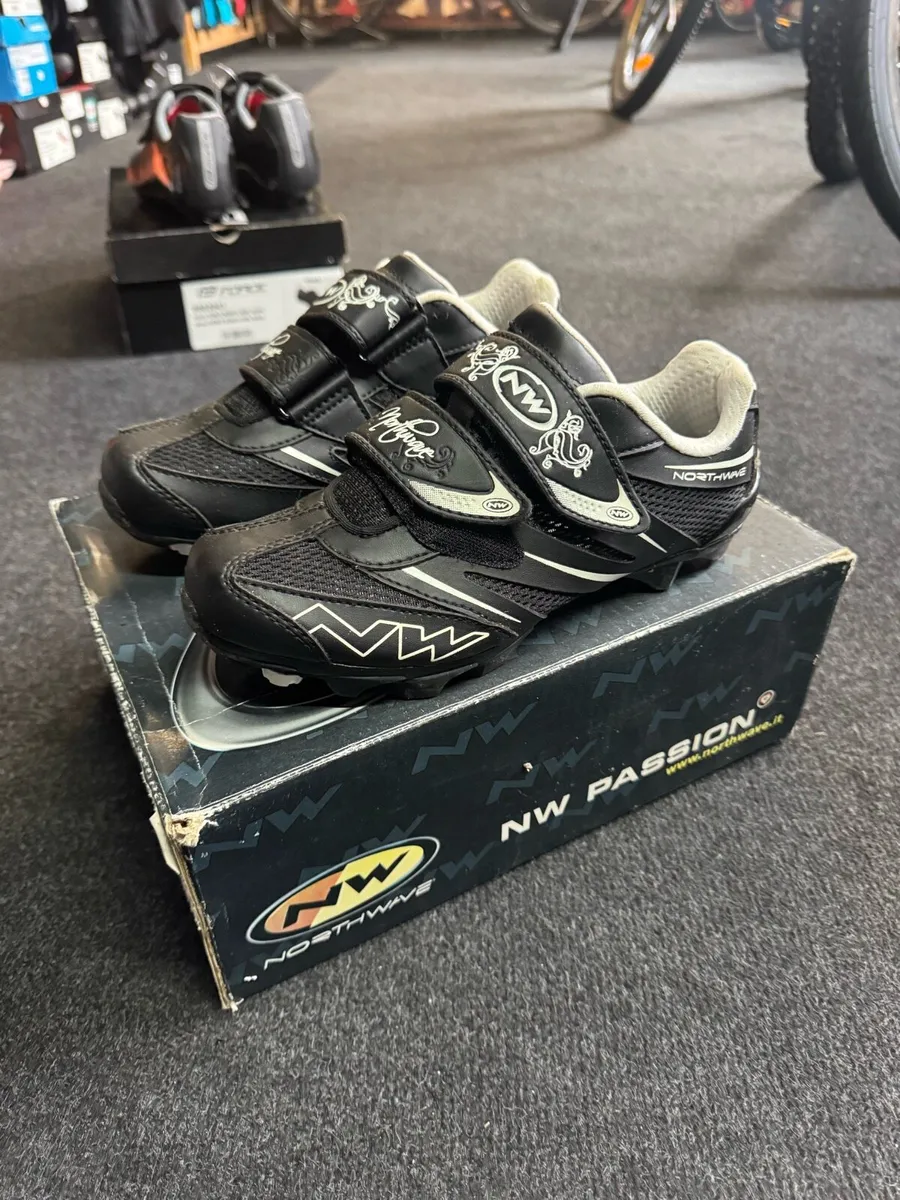 New NorthWave Ladies Cycling Shoes - Image 1