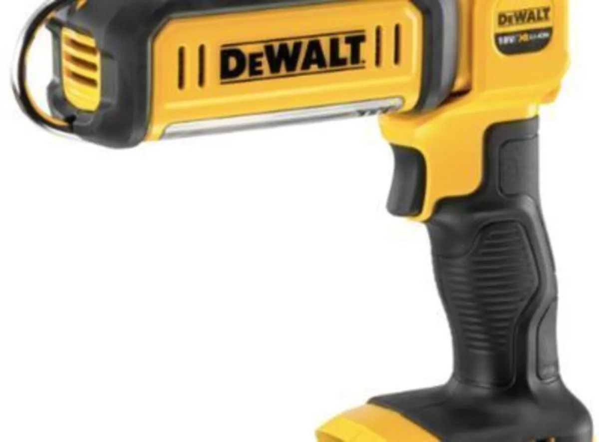 Dewalt Dcl050 18v Xr Led Hand Held Area Light Body