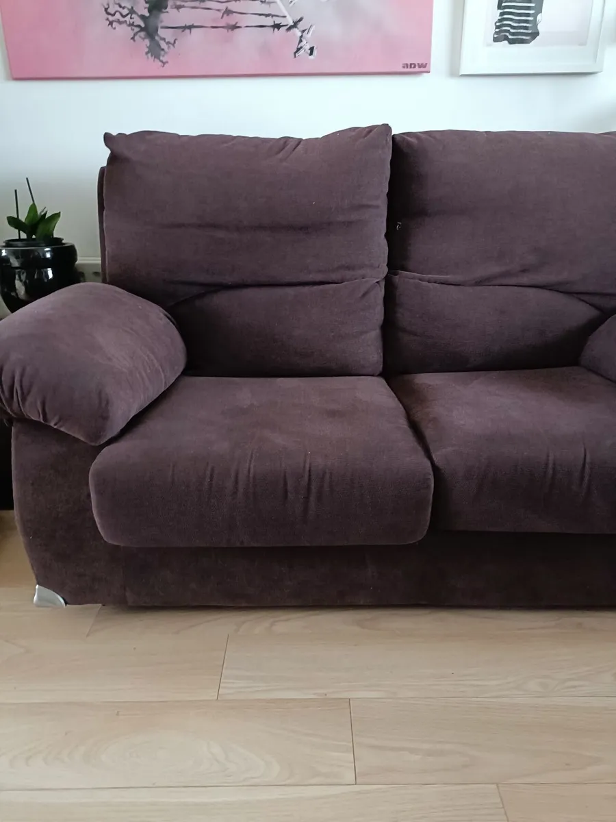 Couch set,  2 seater & 3 seater - Image 3