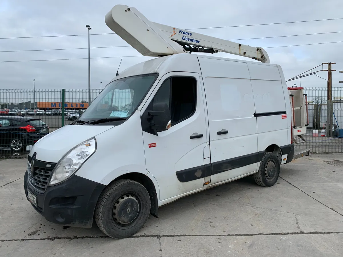 2019 RENAULT MASTER CHERRY PICKER FOR AUCTION - Image 1