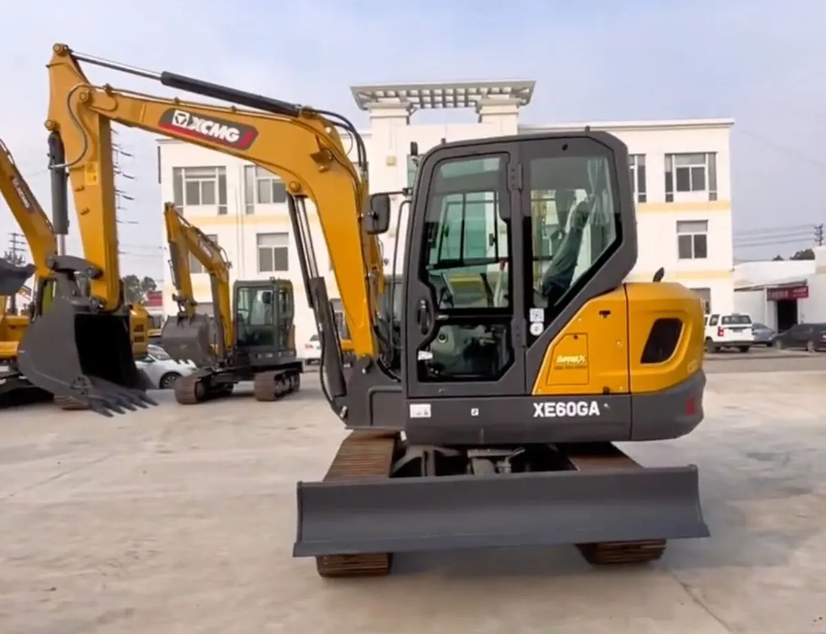 NEW 5 Ton  Digger XCMG  KUBOTA engine - Image 1