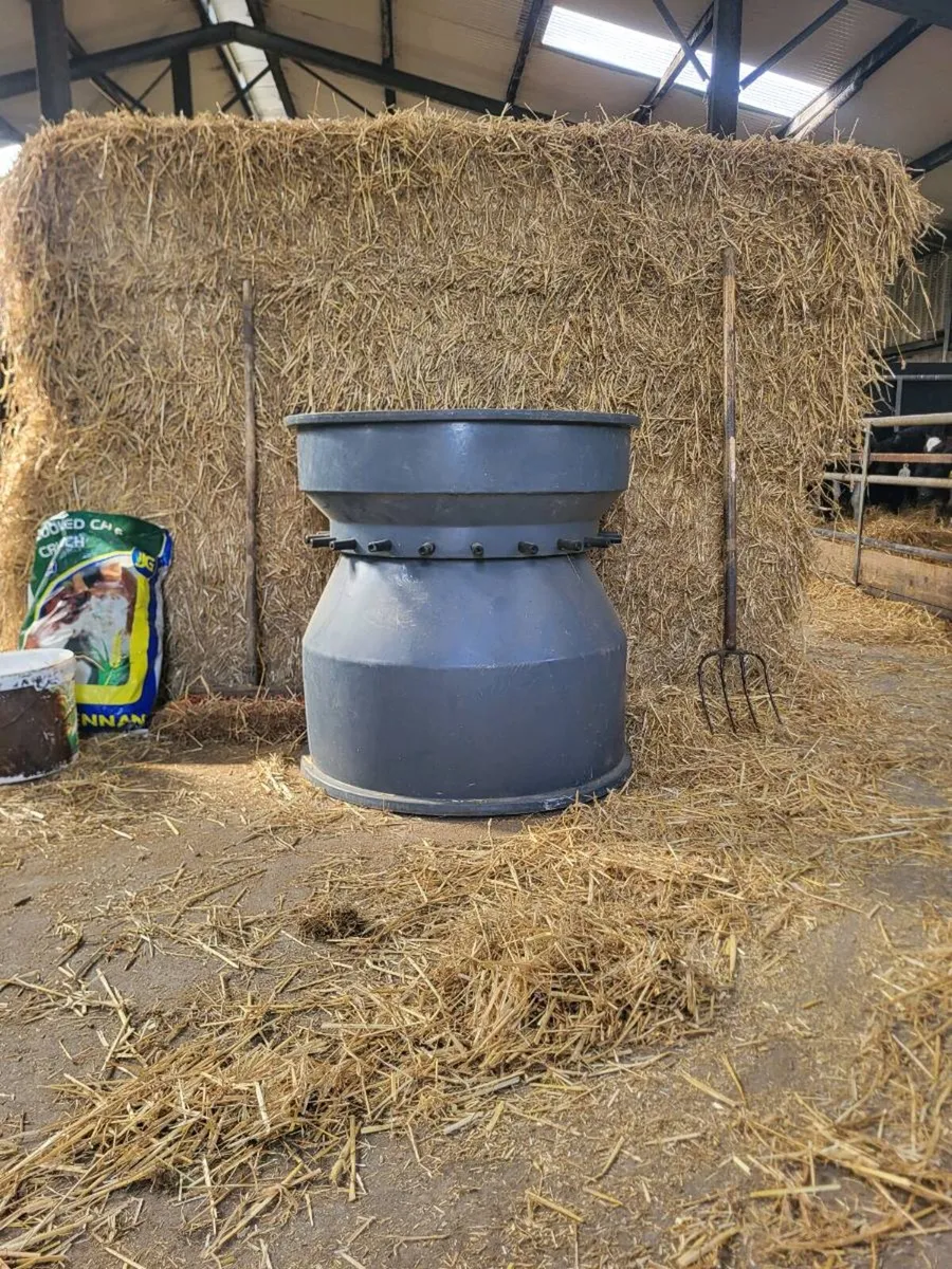Teat feeders