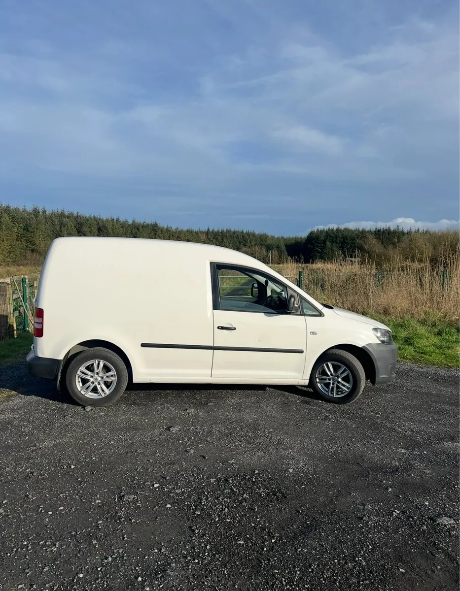 Volkswagen Caddy - Image 2