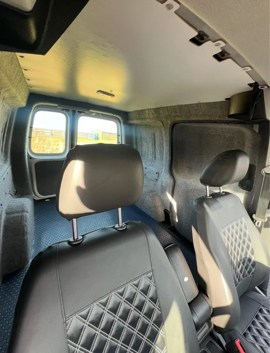 Volkswagen Caddy - Image 4