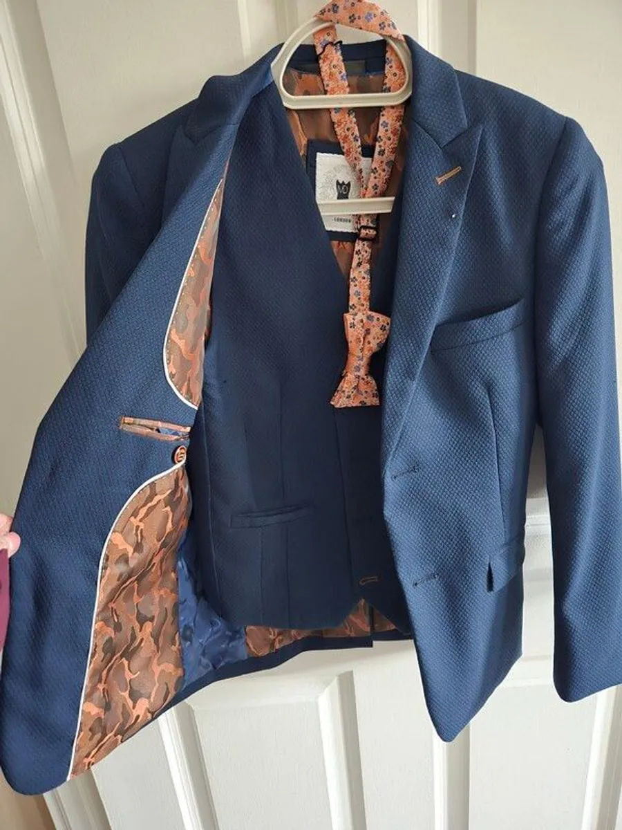 Boys' suit/ Communion - Image 4